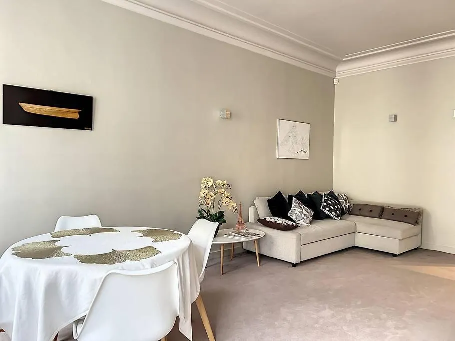 Appartement Confidentiel, Hotel Particulier 16Eme Parijs